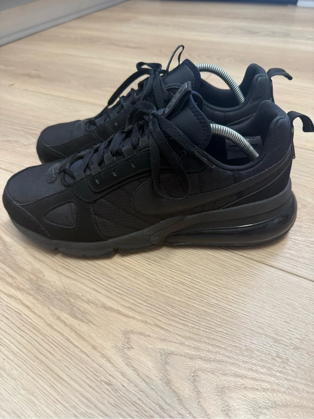 Nike Air Max 270 Triple Black A01569-005 Men’s Size 11